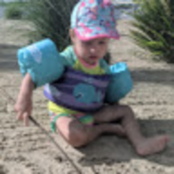 Meet your Posher, Brittany - Picture 1 of 1